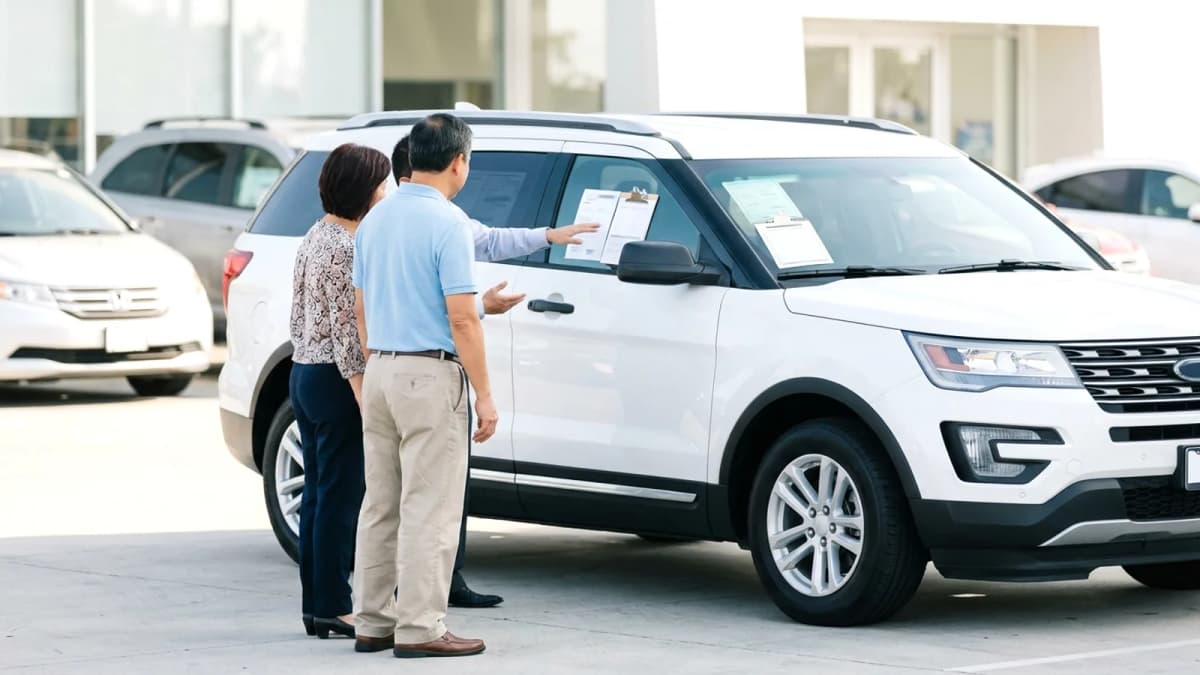 Cách đọc bảng giá xe hơi: MSRP vs Invoice Price